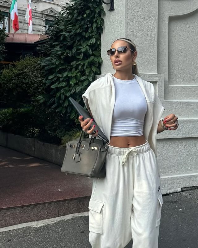 2-min_36cce4d6-1820-4600-9128-f0b588283e2d